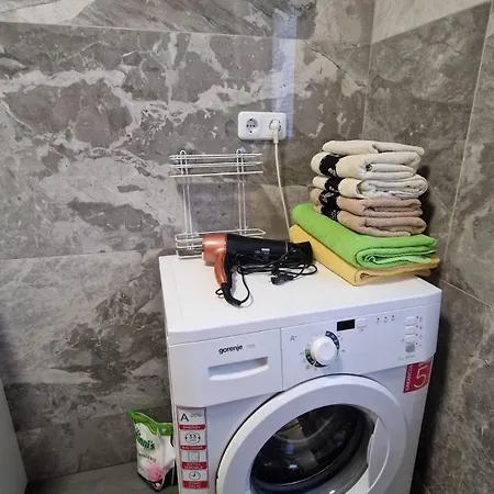 Apartmaji Lejla *