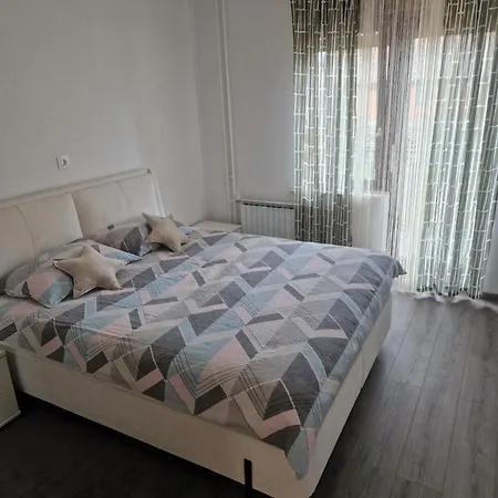 Apartman Apartma-sobe Lejla Vipava