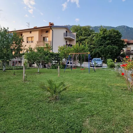 Apartmaji Lejla * Vipava