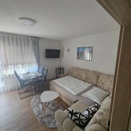 Apartment Apartmaji Lejla *