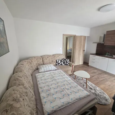Apartmaji Lejla Apartment