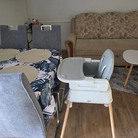 Apartmaji Lejla *