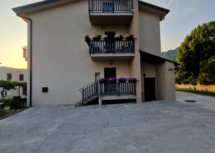 Apartment Apartma-sobe Lejla *